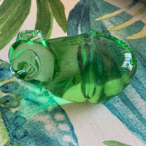 Blown Glass Green Frog Paperweight Glass Art Sculpture Nature - Picture 12 of 13